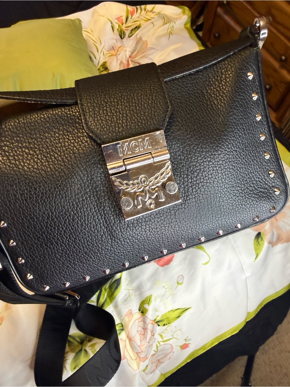 MCM Park Avenue Studded Grained Leather Crossbody Bag – Black - Picture 7 of 15
